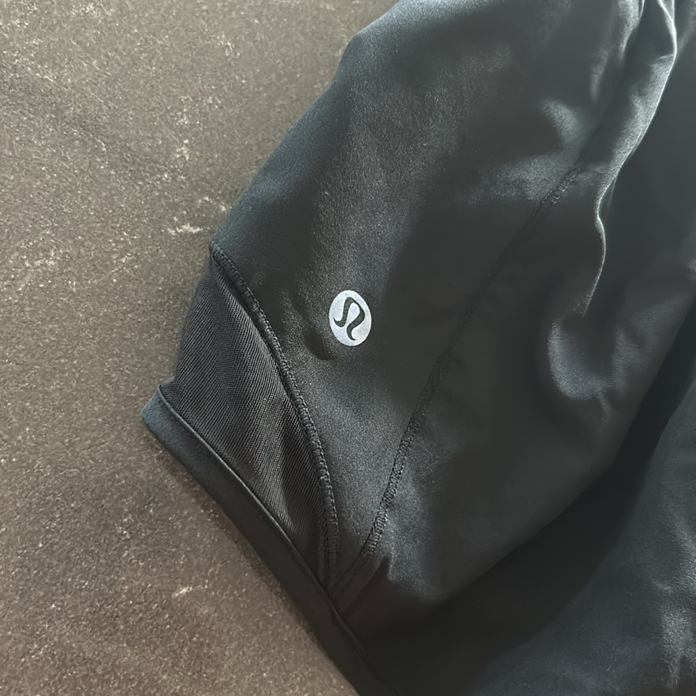 Lululemon workout shorts - Picture 2 of 3